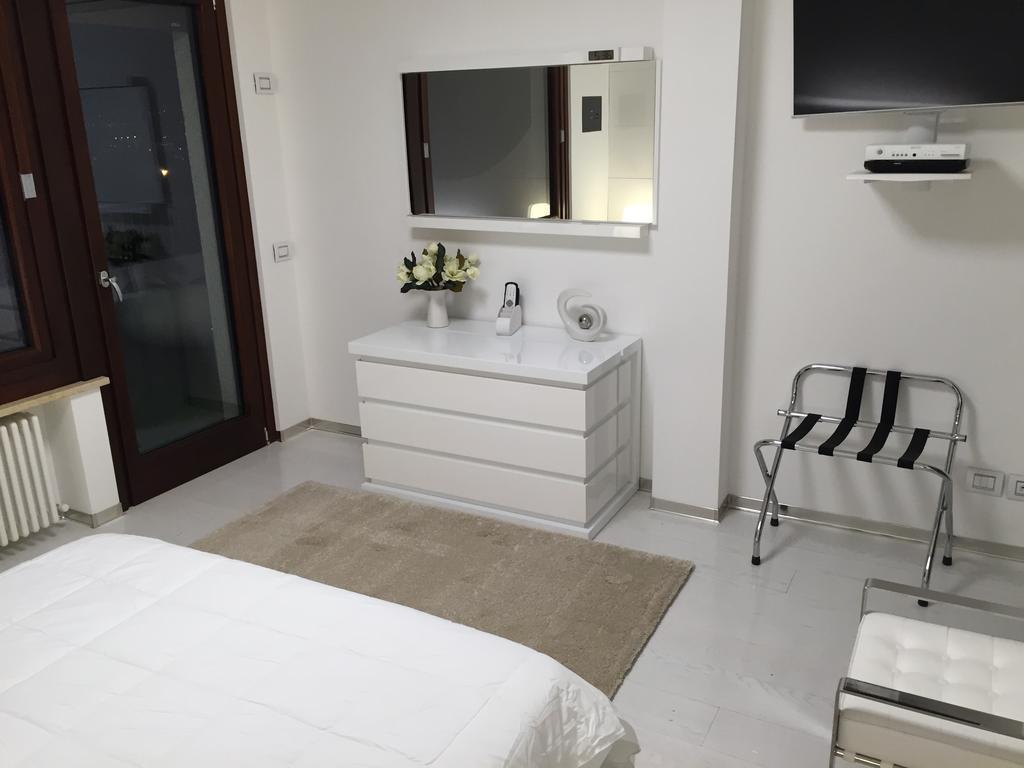 Reggio Suite Reggio di Calabria Oda fotoğraf